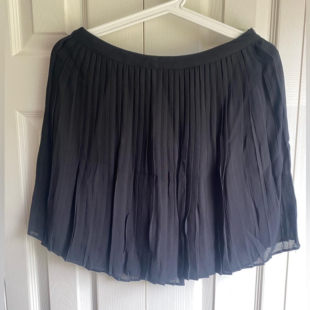 NEW Reformation Lovell Black Pleated Mini Skirt - Picture 5 of 10